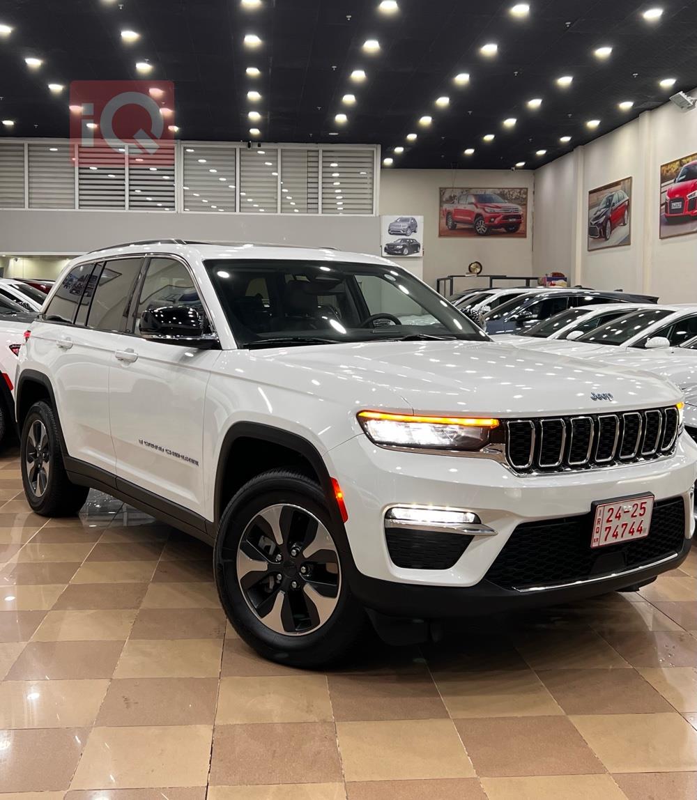 جيب جراند شيروكي